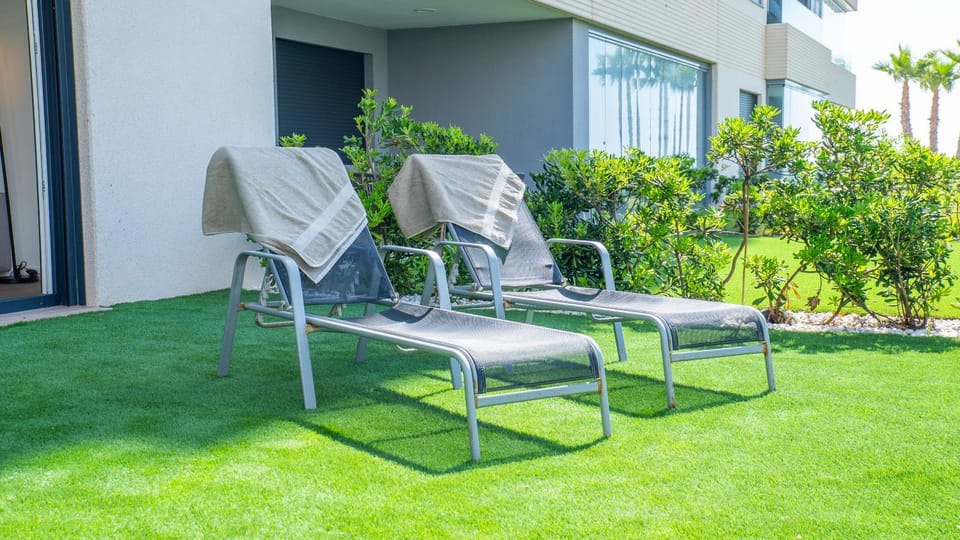 Garden of Posidonia Apartment in Vega Baja del Segura
