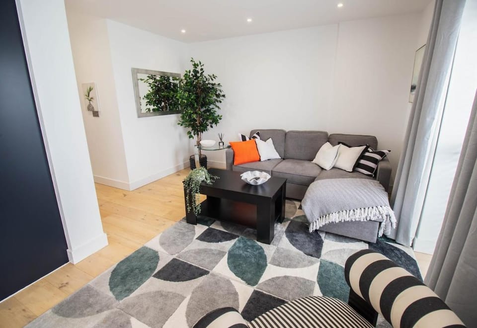 Marine View Apartment by Air Premier Apartment in Seaford