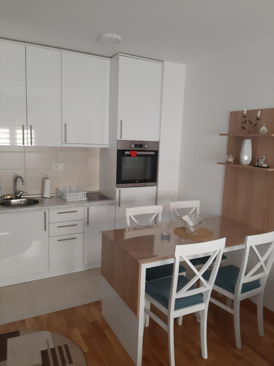Kitchen or kitchenette, kitchen