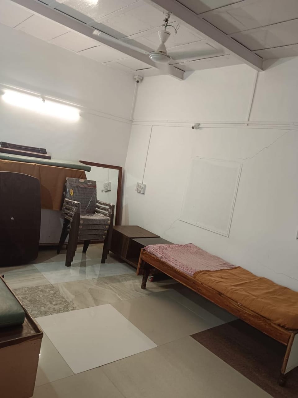 White House KMCT House in Maharashtra