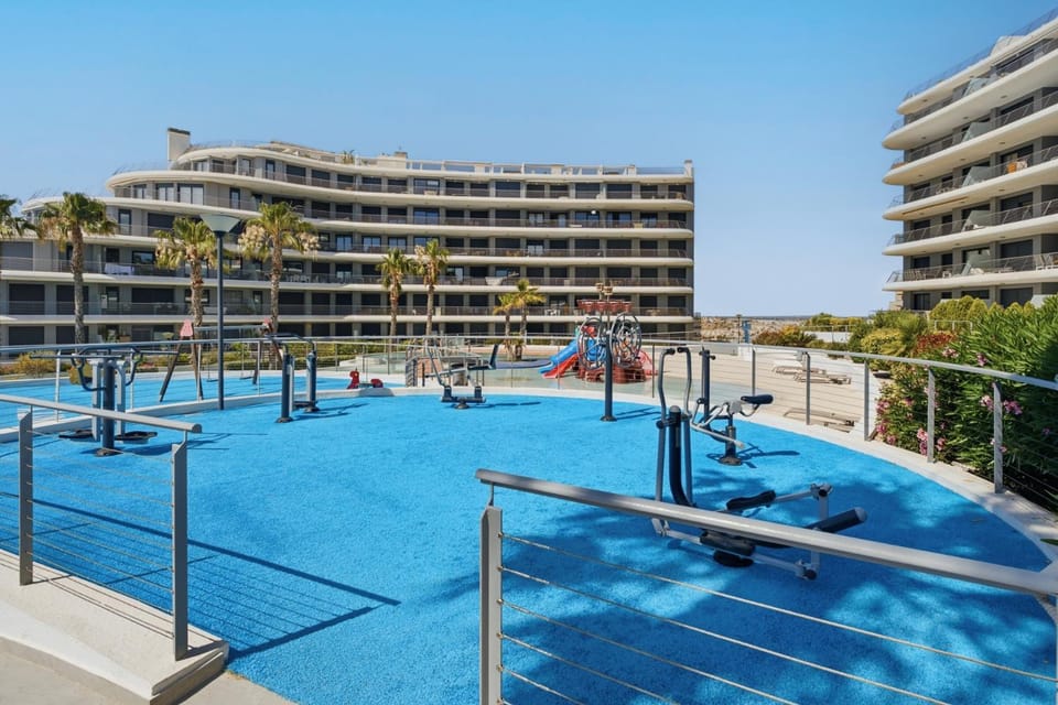 Ocean View Apartment by PORT Holiday Rental Apartment in Costa Blanca