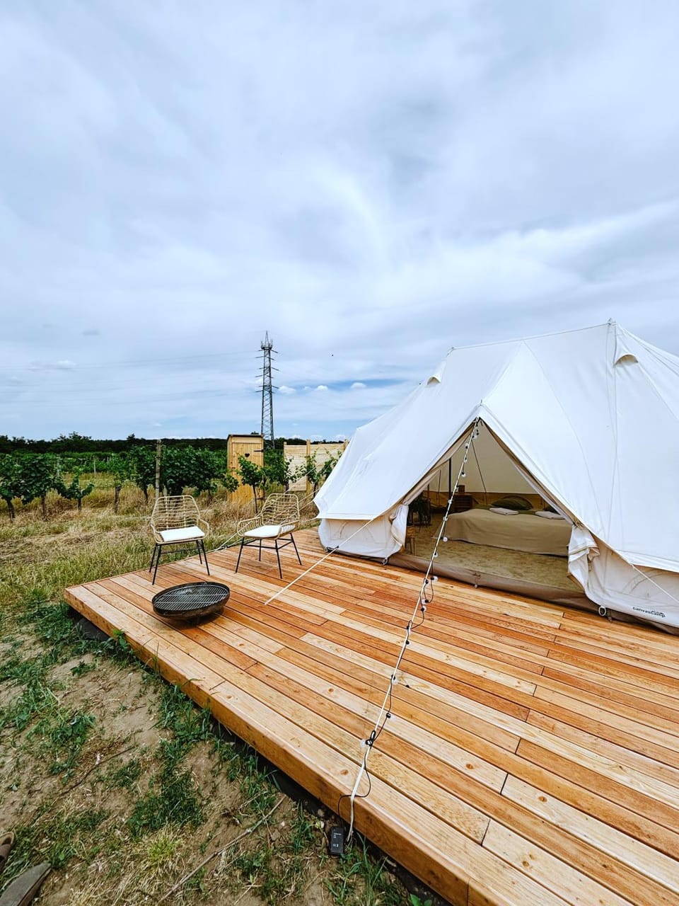 Mezi Vinicemi Glamp Luxury tent in South Moravian Region