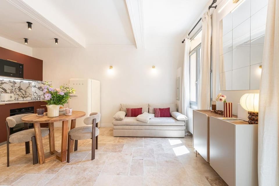 Appartement Chic - Centre Aix - Lumineux et Calme Apartment in Aix-en-Provence