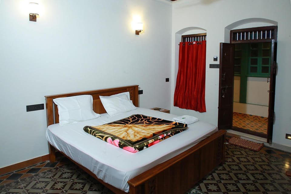 Alleppey Beach Heritage Home Stay Apartment in Alappuzha