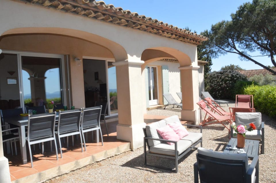 Belle Villa 4 chambres à Gigaro 200m plage WIFI Villa in La Croix-Valmer