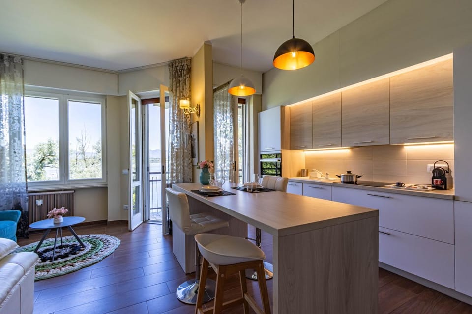 Living room, Lunch, kitchen