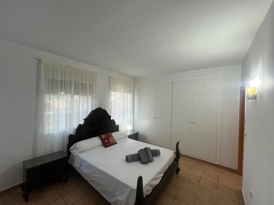 Bed, Bedroom, wardrobe