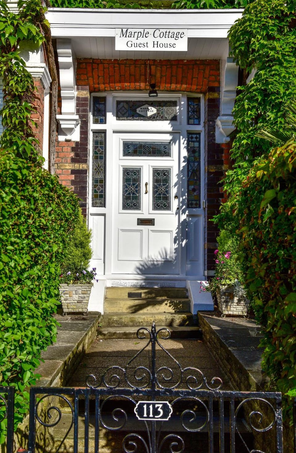 Property building, Facade/entrance