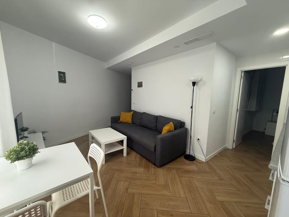 Apartamento de 3 dormitorios y chill out Apartment in Sierra Norte de Sevilla