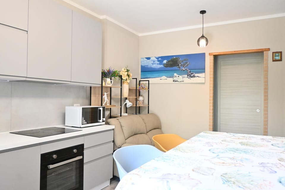 S378 - Sirolo, nuovo bilocale con giardino e parcheggio Apartment in Sirolo