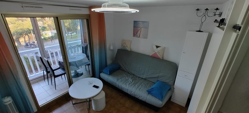 Studio Sant Agulf Fréjus plages 100m Apartment in Fréjus