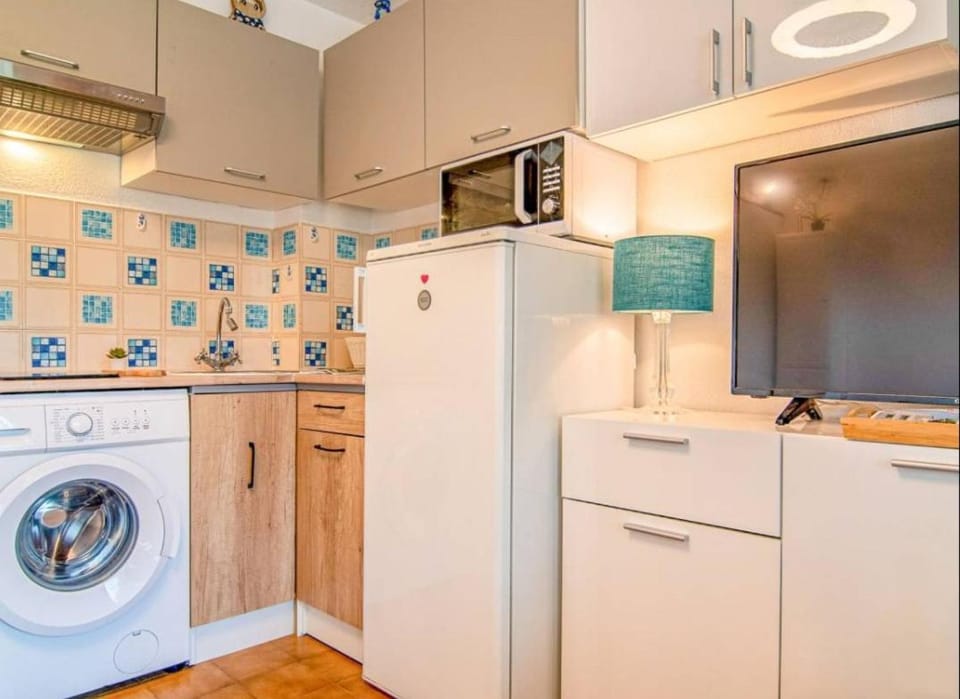 Studio Sant Agulf Fréjus plages 100m Apartment in Fréjus