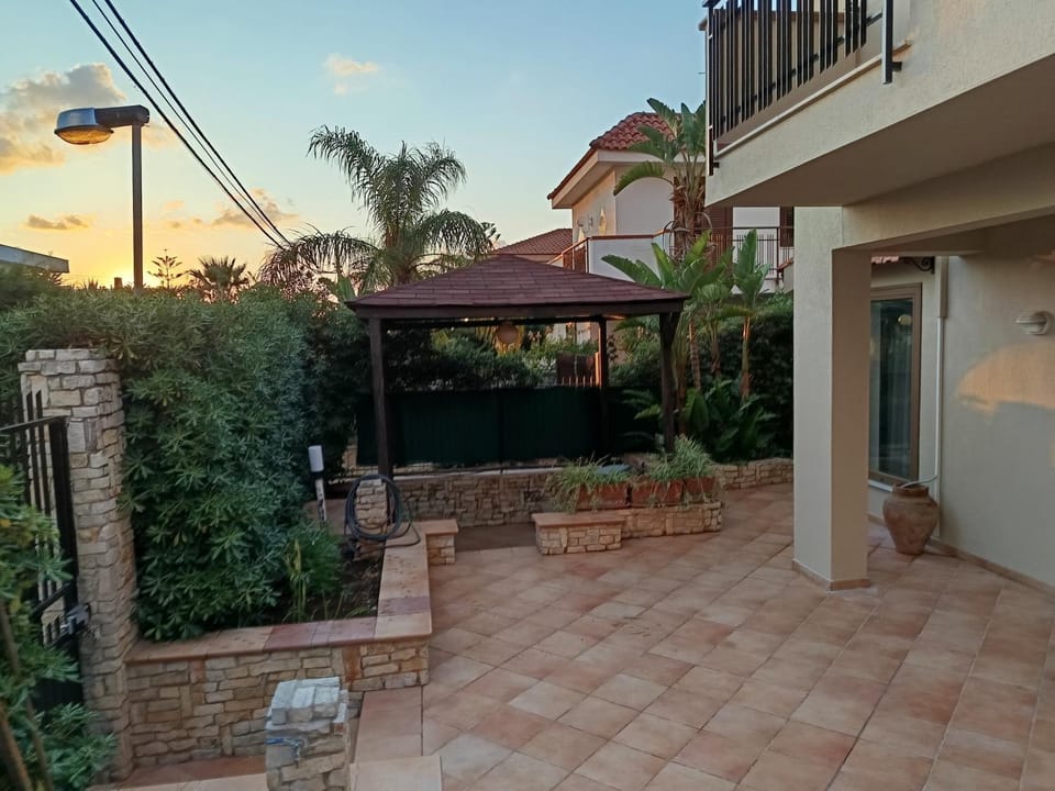 Property building, Patio, Day