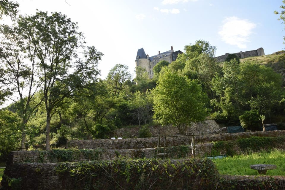 Au Bon Séjour Hotel in Pays de la Loire