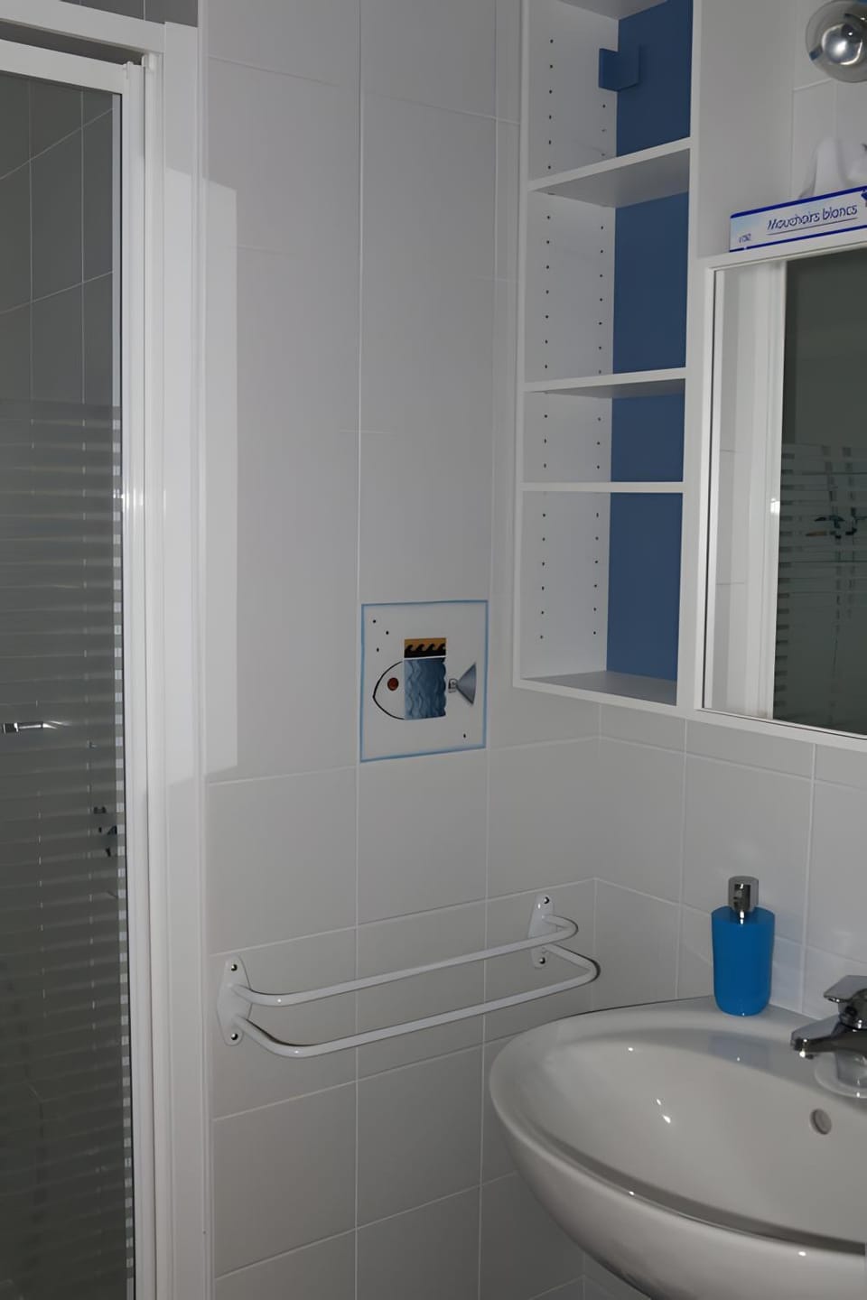 Bathroom, Living room