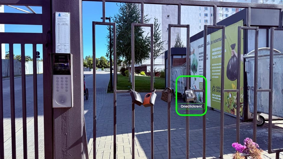 Facade/entrance, Street view