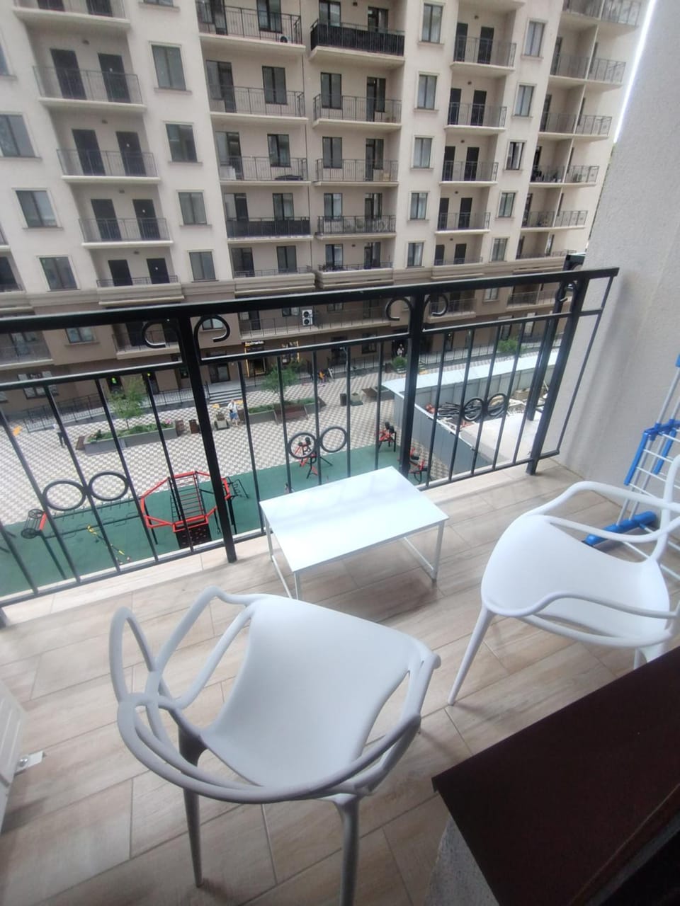 Комфортная студия ЖК Акрополь возле Парка Победы 5 Фонтана Apartment in Odessa