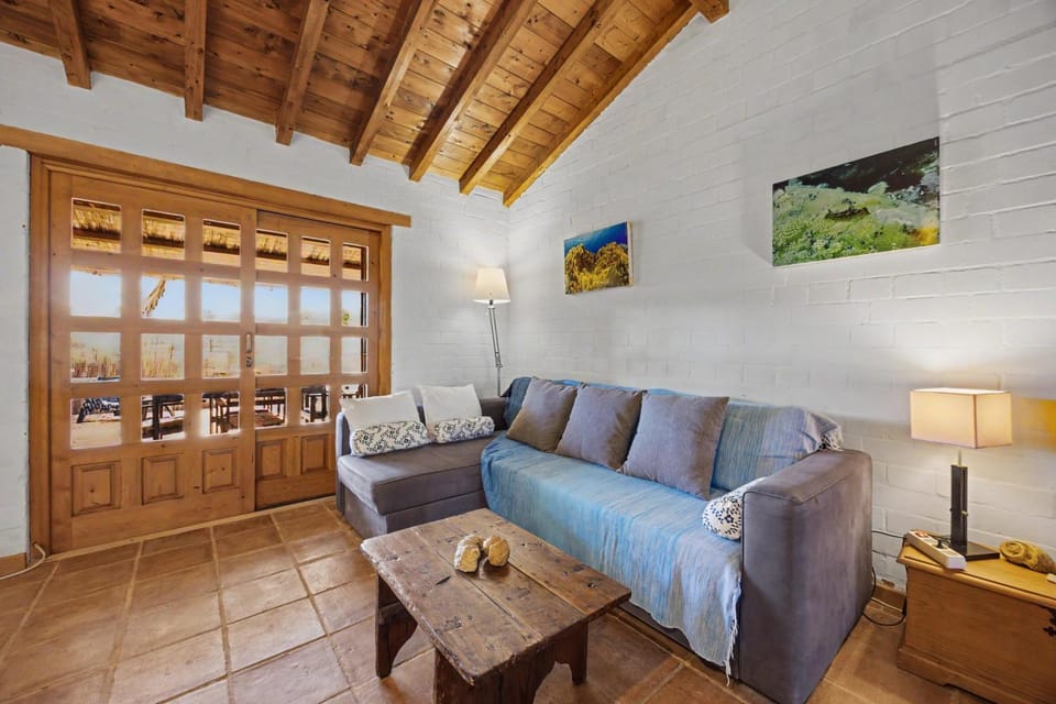 Beach House - Carrapateira House in Faro District