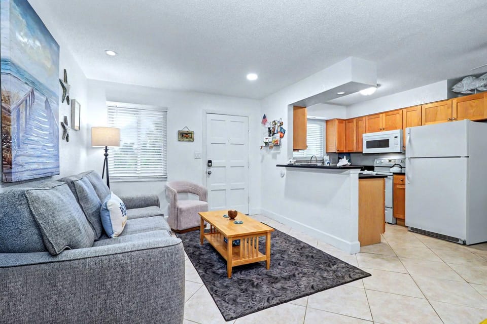 Waves Unit 17 House in Saint Pete Beach