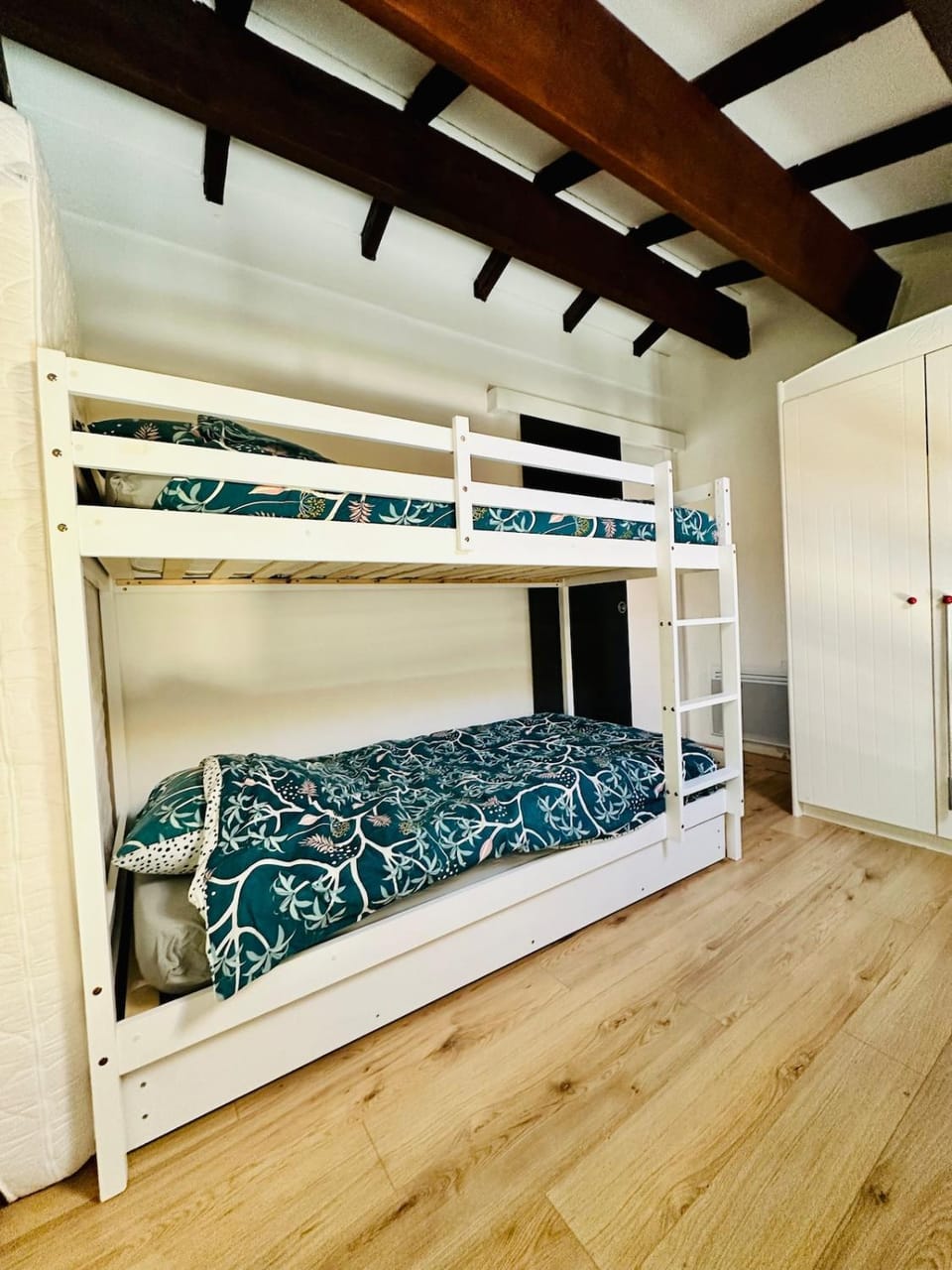 duplex Aux Angles Apartment in Occitanie