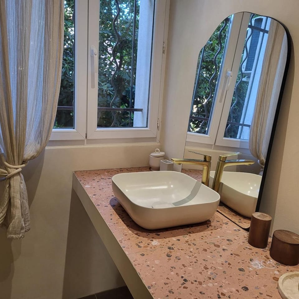 A Cuppulatta Apartment in Corsica
