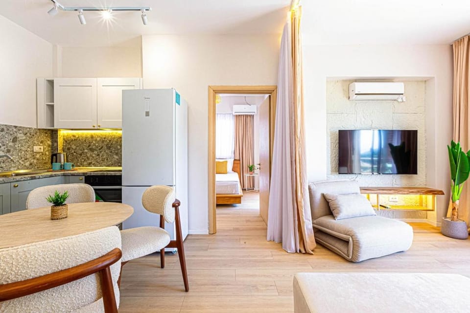 Dhermi's Icon Big 1BR Ap 15 Apartment in Dhërmi