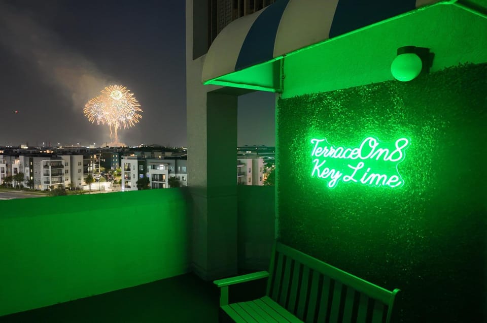 Night, Property logo or sign, Balcony/Terrace, Seating area, City view