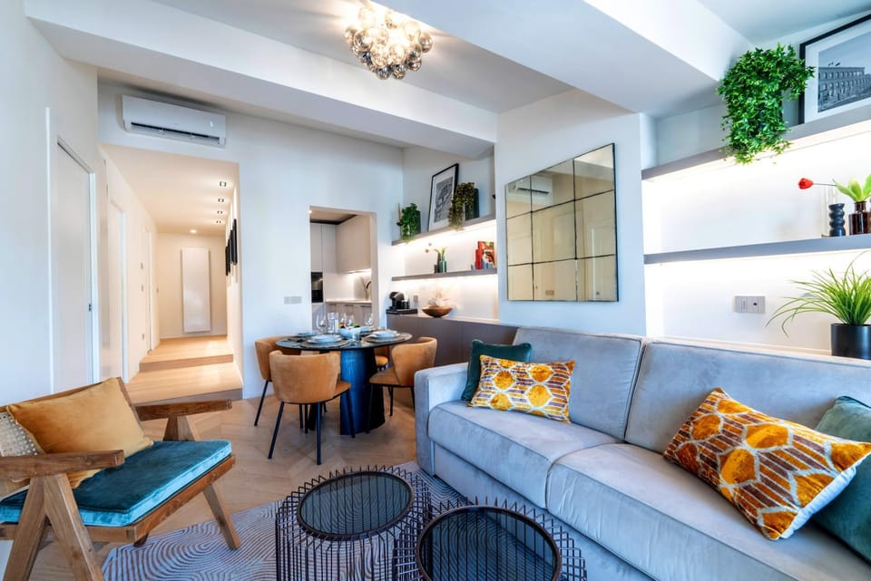 TV and multimedia, Living room, Dining area, air conditioner
