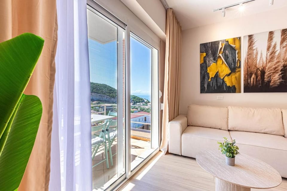 Dhermi's Icon Big 1BR Apt 6 Apartment in Dhërmi