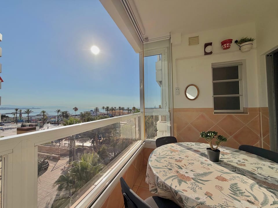 LaFrenchTouch - Estudio con terraza y vista mar Apartment in Fuengirola