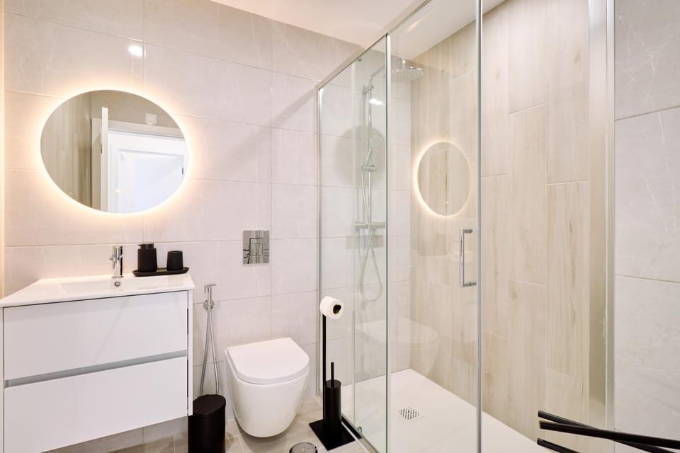 Shower, Bathroom