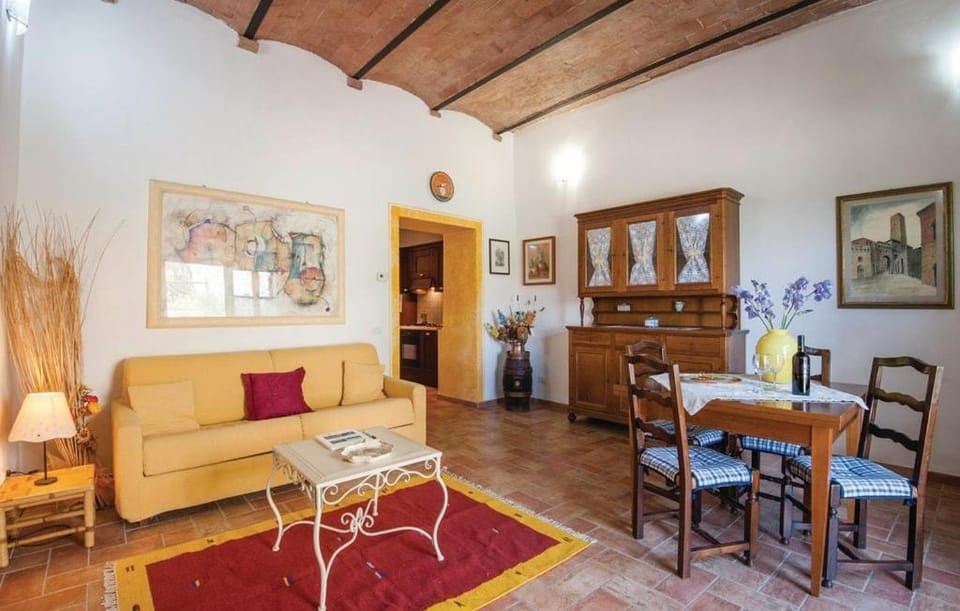 Podere Le Macine - Zafferano 3 Apartment in San Gimignano