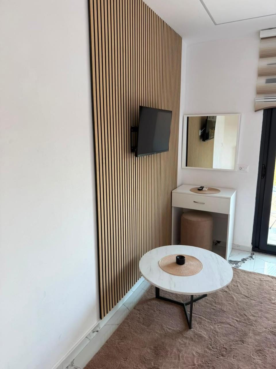 Communal lounge/ TV room, TV and multimedia, Evening entertainment