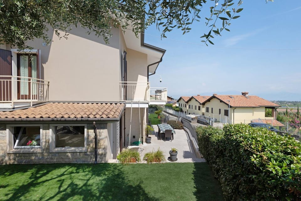 Villa Sensation Lake Garda Villa in Province of Brescia