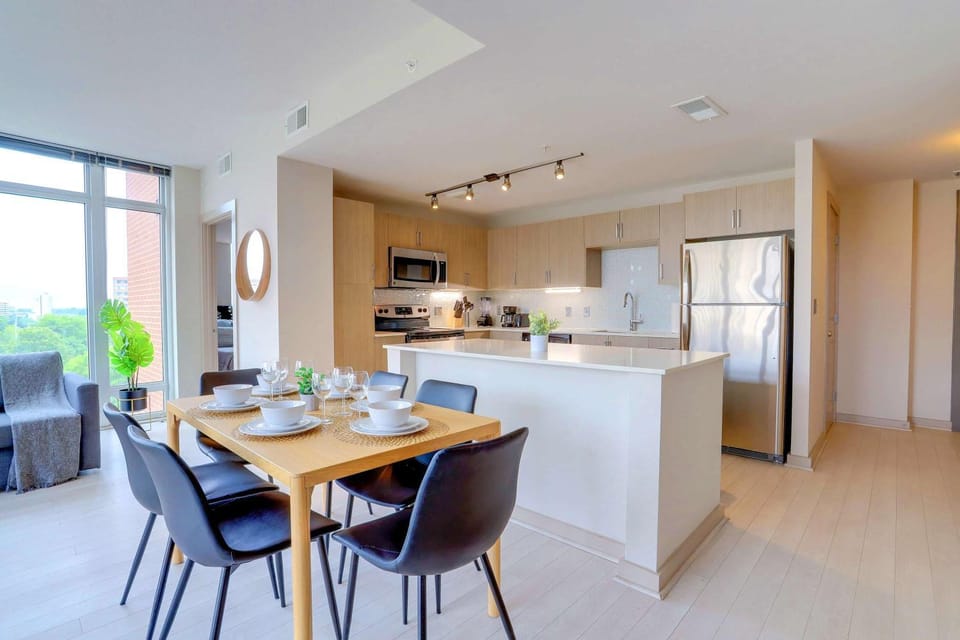 Kitchen or kitchenette, Living room, Dining area