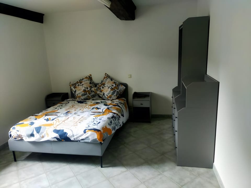 Living room, Bedroom