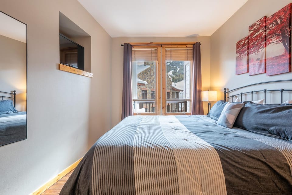 Taylor's Crossing 412 House in Copper Mountain