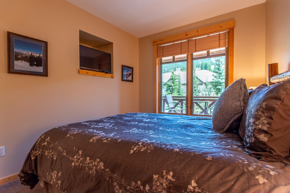 Tucker Mountain 220 House in Summit County