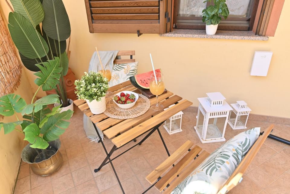 IzzHome Sa Domo d'Amare Apartment in Pula