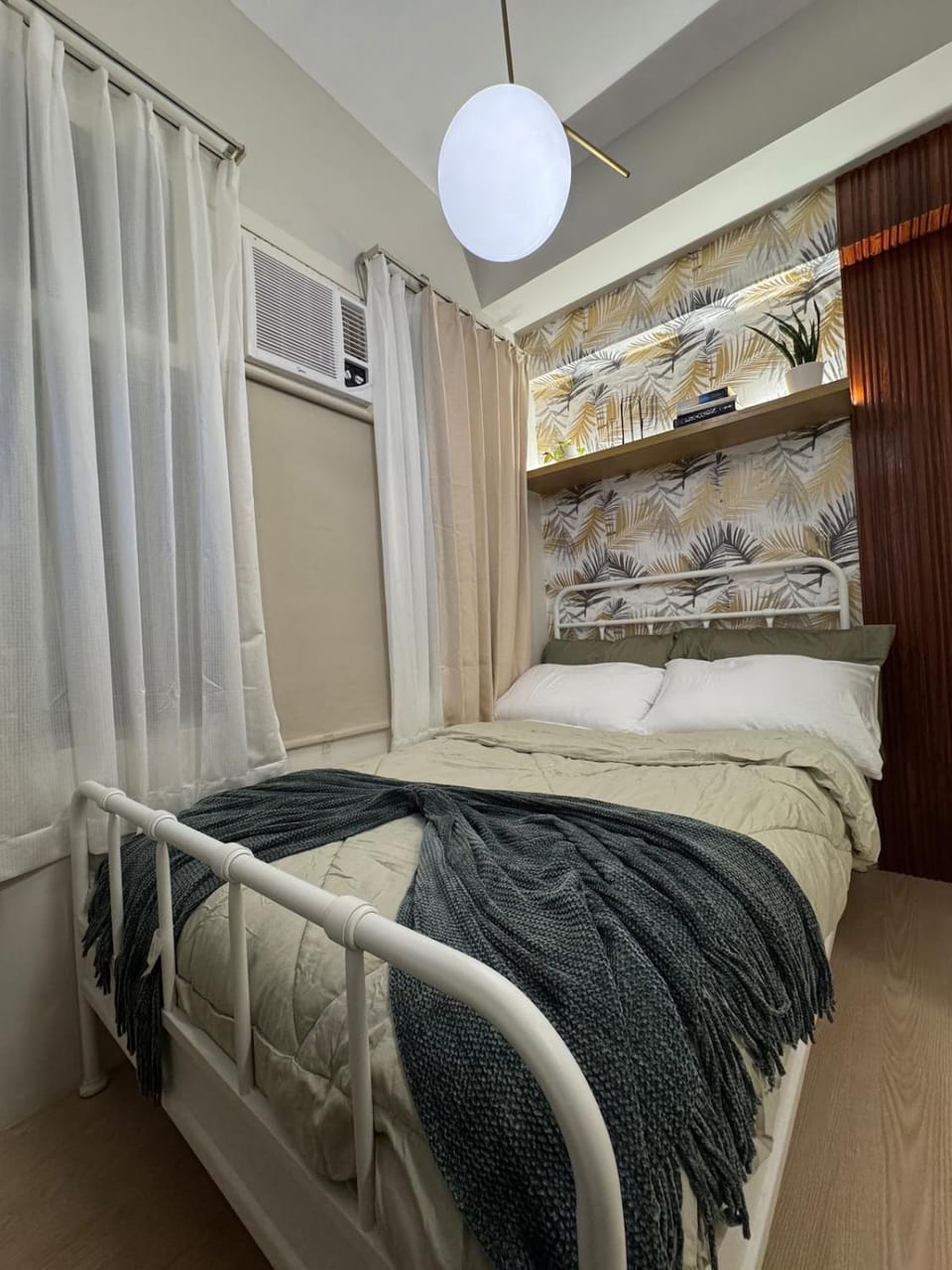 The WhisperPad Alabang Apartment in Muntinlupa