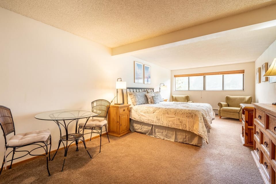 Spruce Lodge 396 House in Copper Mountain