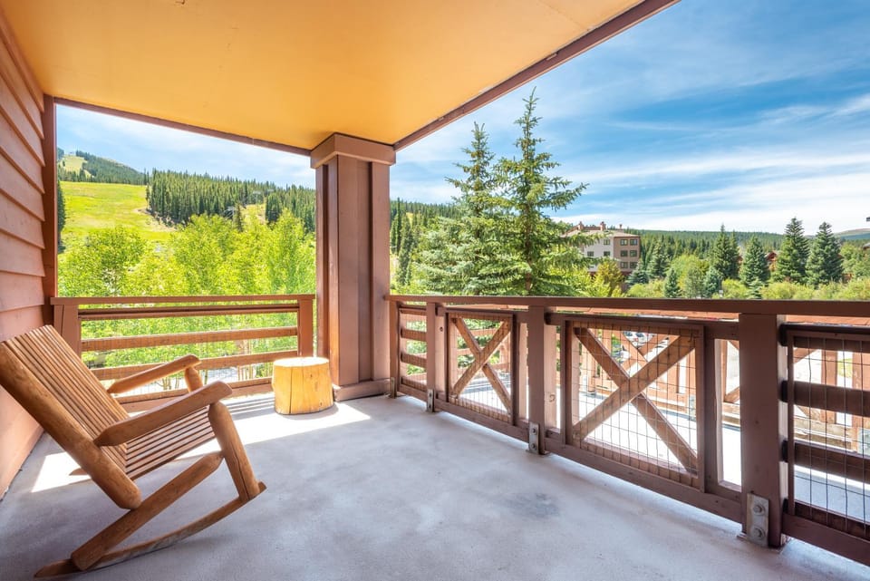 Tucker Mountain 322 House in Summit County