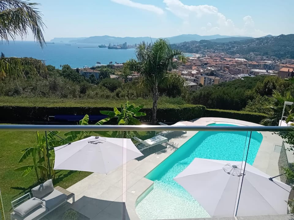 View (from property/room), Balcony/Terrace, Swimming pool