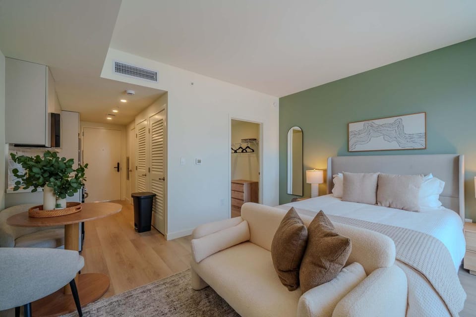 The Biscayne I - Vibe 8833 Apartment in Miami