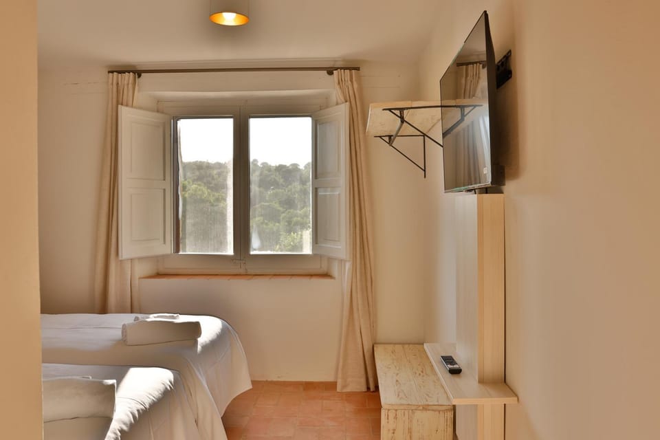 Llach 1560 Country House in Baix Empordà