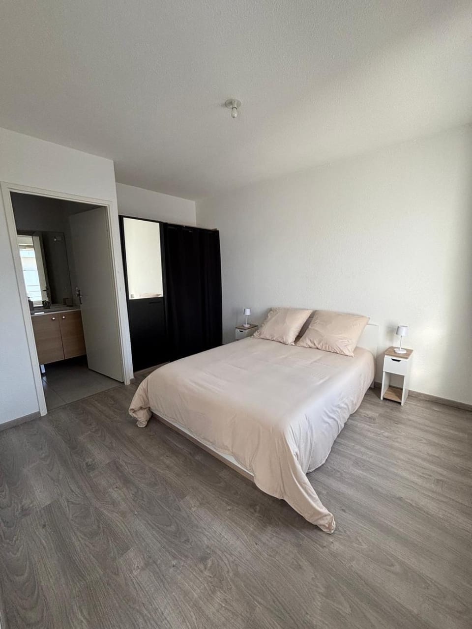 Cozy appartement in Bègles - 2 à 4 personnes Apartment in Nouvelle-Aquitaine