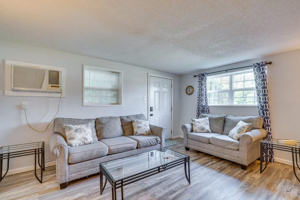 Knoxville Home Base! 6 Mi to Dtwn & UT Campus Apartment in Knoxville