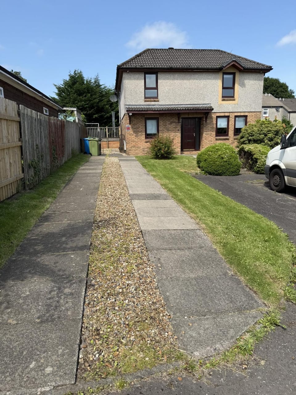 Luxury 5 Bed Home - Glasgow - Free Private Parking - Garden House in England
