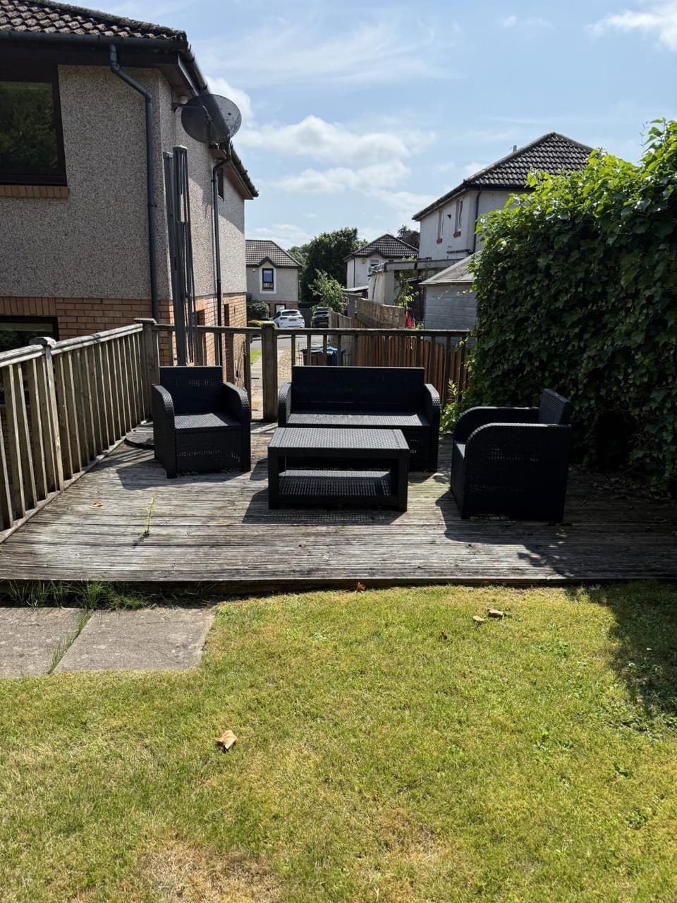 Luxury 5 Bed Home - Glasgow - Free Private Parking - Garden House in England