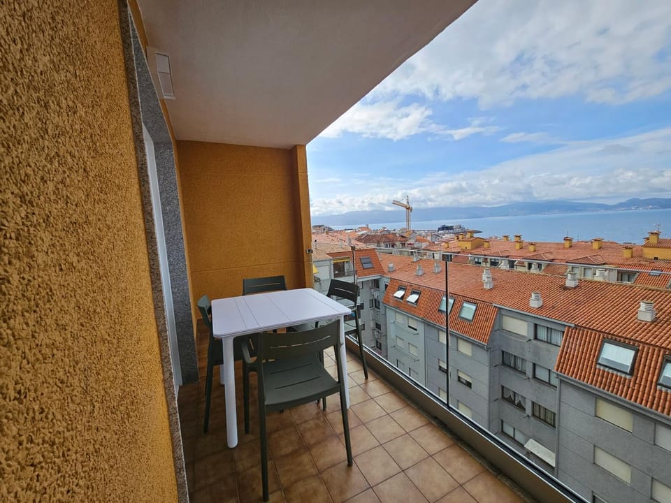 View (from property/room), Balcony/Terrace, Sea view